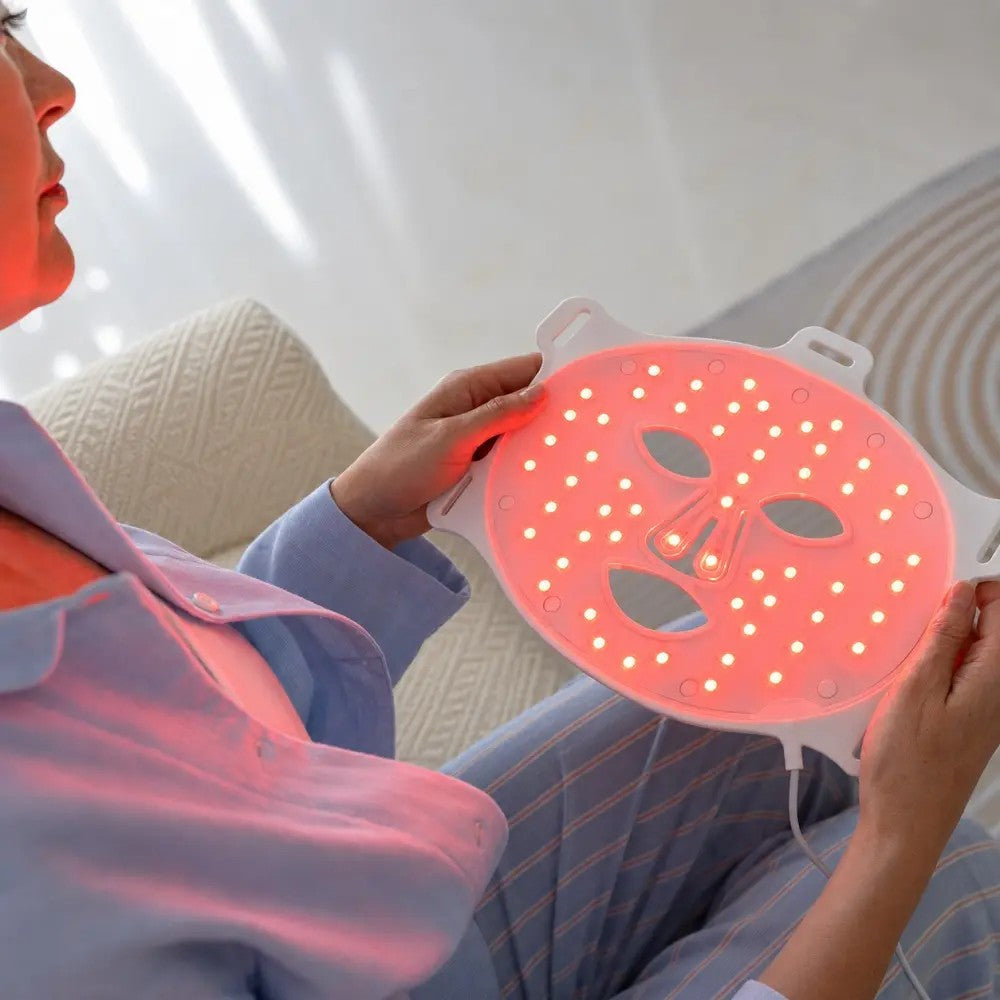 LED Face Mask 20 % rabatt med kod BYBROMS hos Trendrehab!